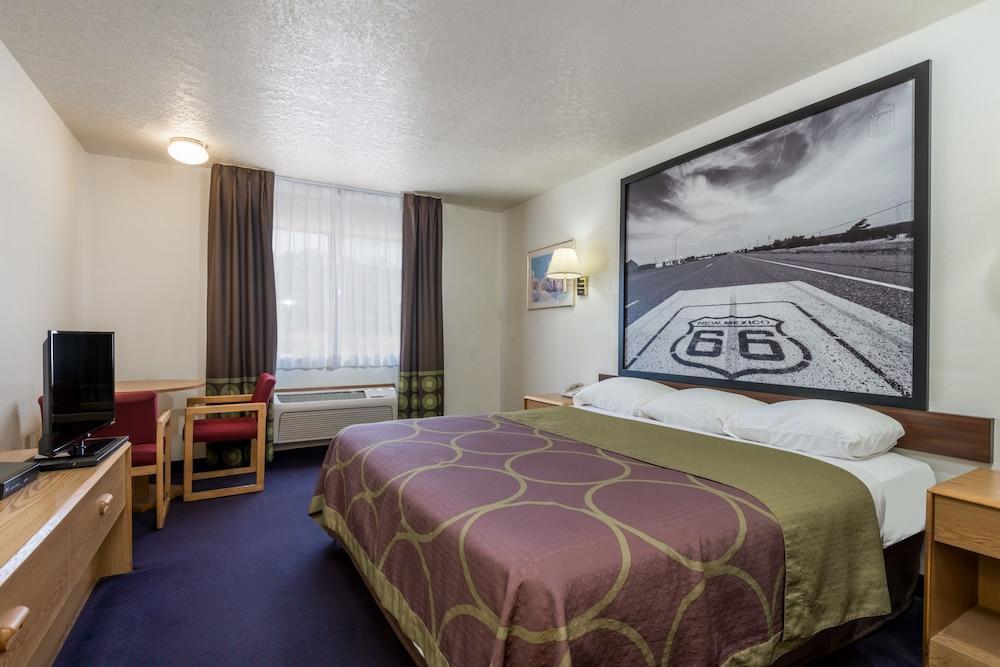 Quality Inn & Suites Albuquerque North Near Balloon Fiesta Park Bagian luar foto