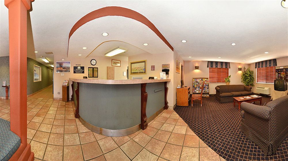 Quality Inn & Suites Albuquerque North Near Balloon Fiesta Park Bagian luar foto